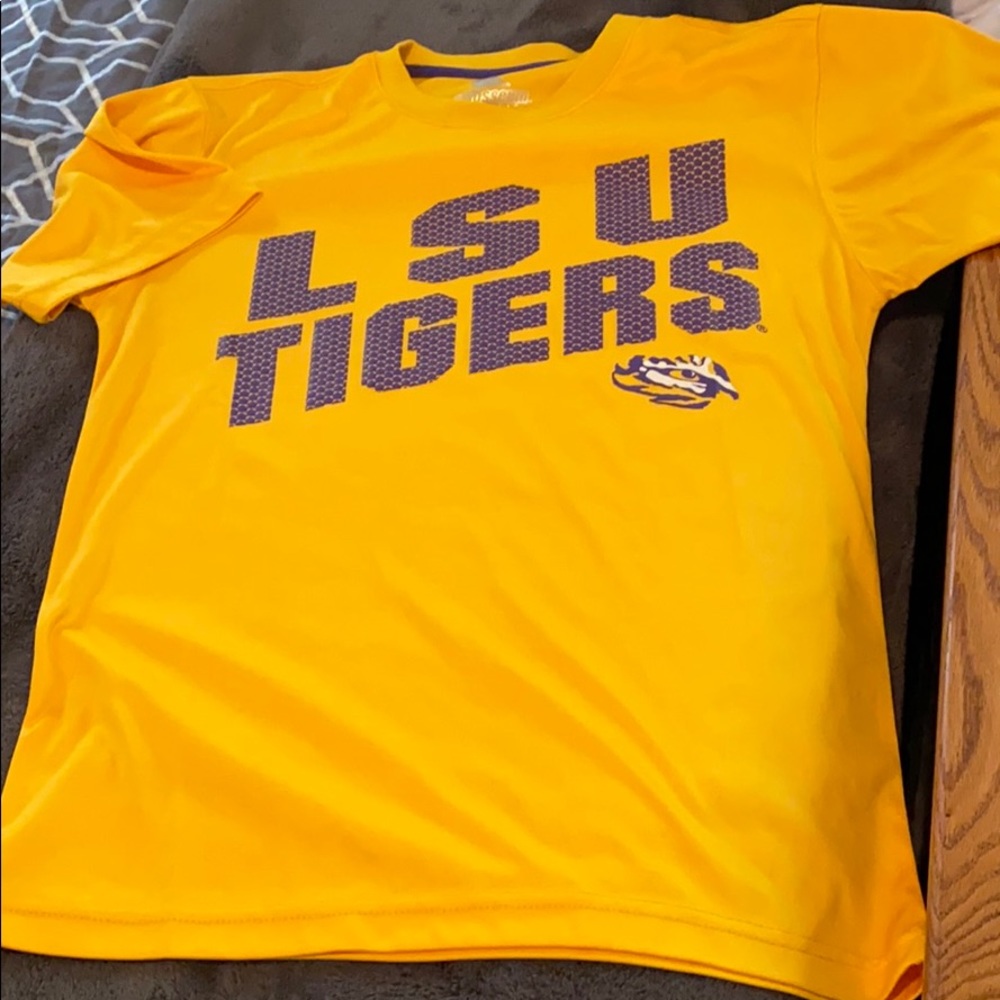 NWOT LSU Tigers shirt